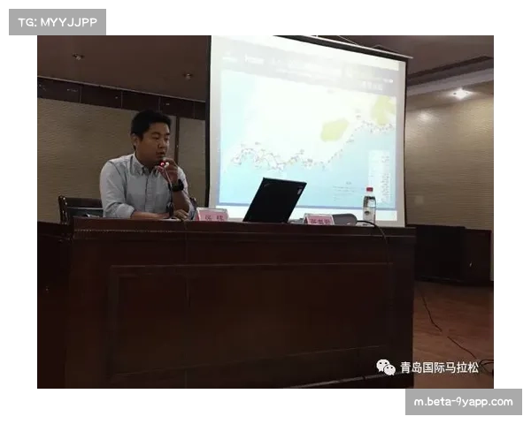 裁判兼职与专职比例失衡 系统训练缺乏对执裁水平影响评估 裁判兼职与专职比例失衡 系统训练缺乏对执裁水平影响评估